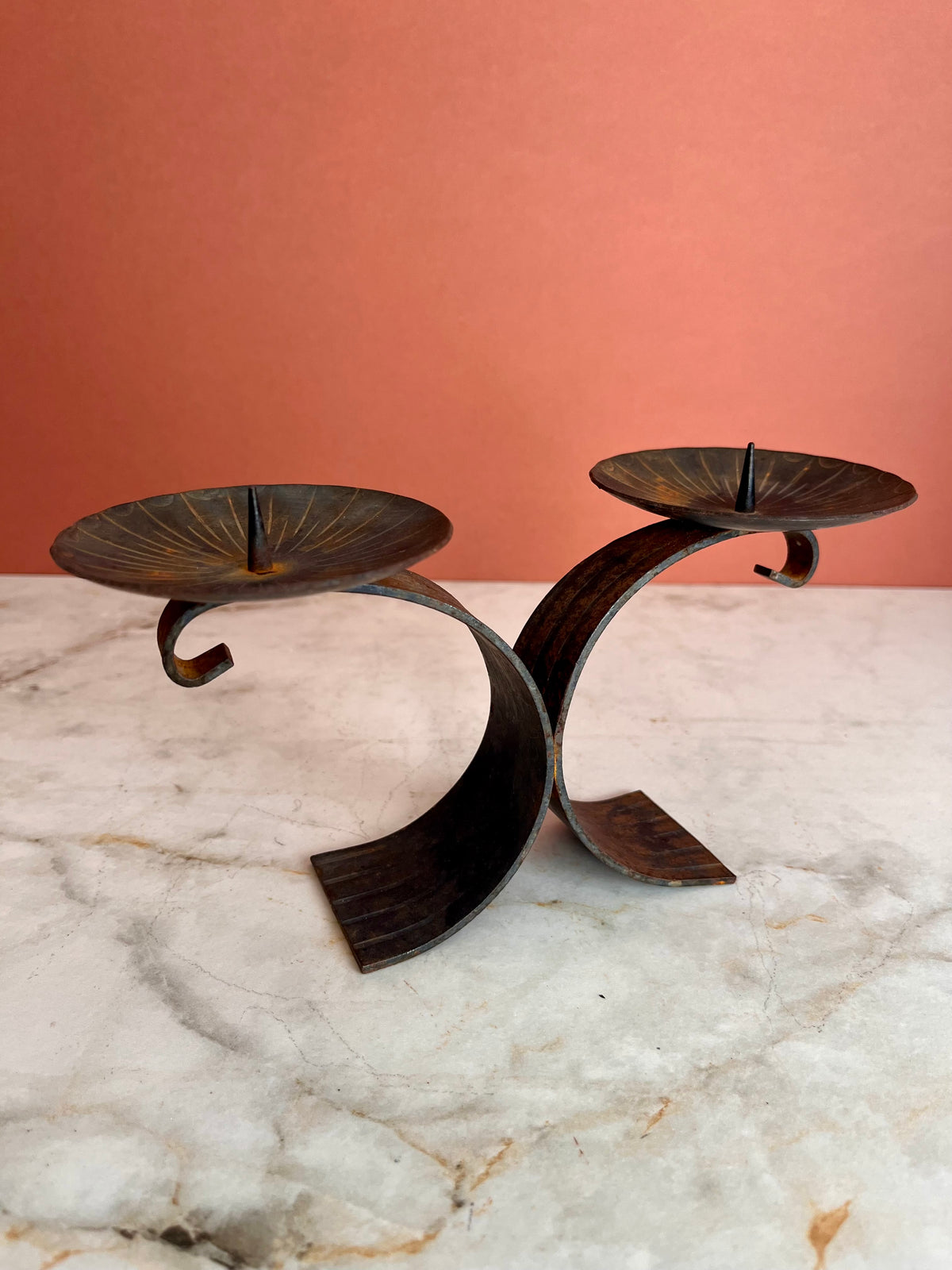BRUTALIST CANDLEHOLDER