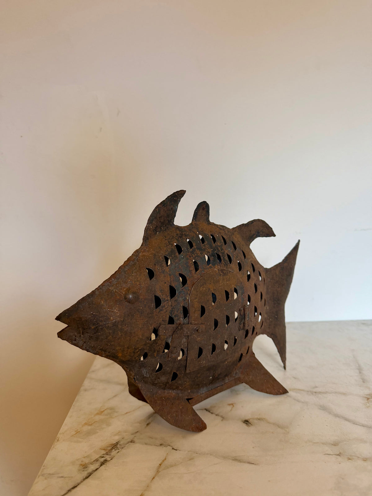 FISH CANDLE HOLDER