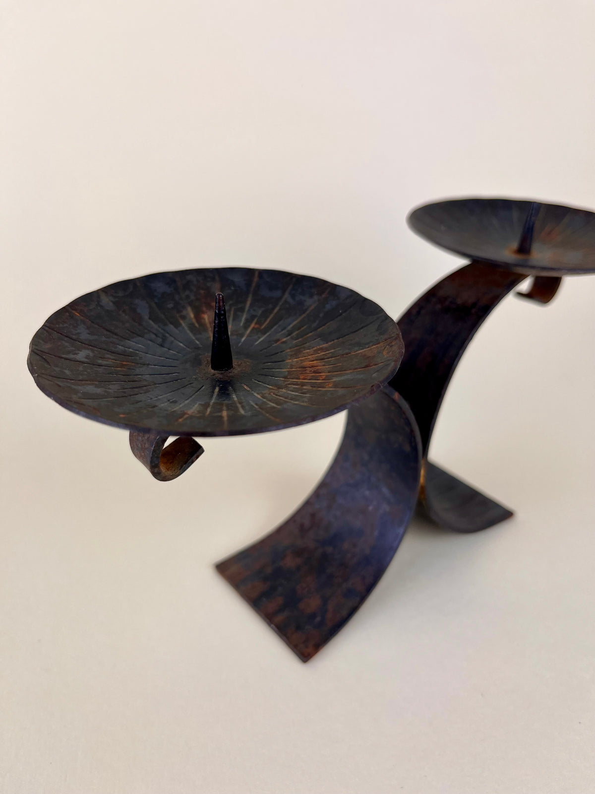 BRUTALIST CANDLEHOLDER