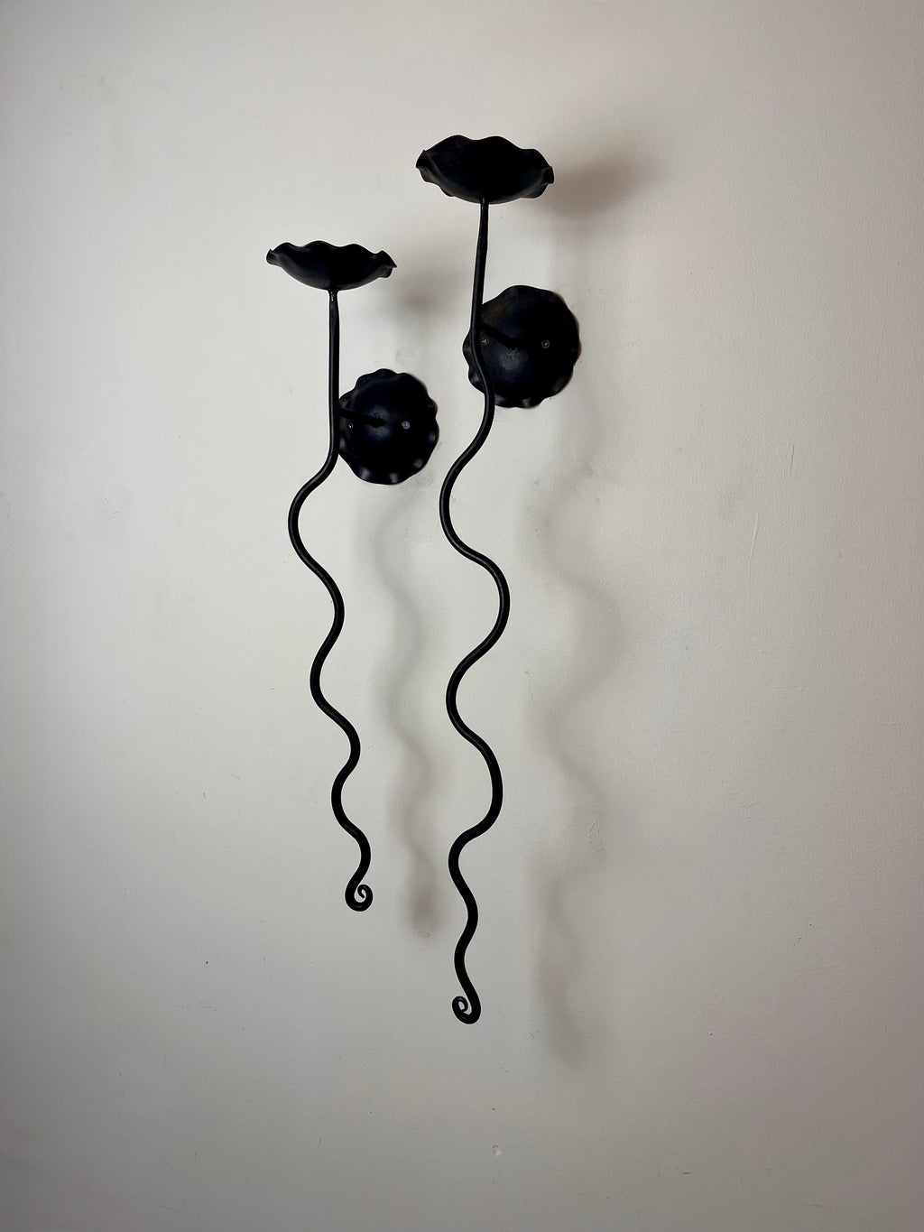 WIGGLEY WALL SCONCES