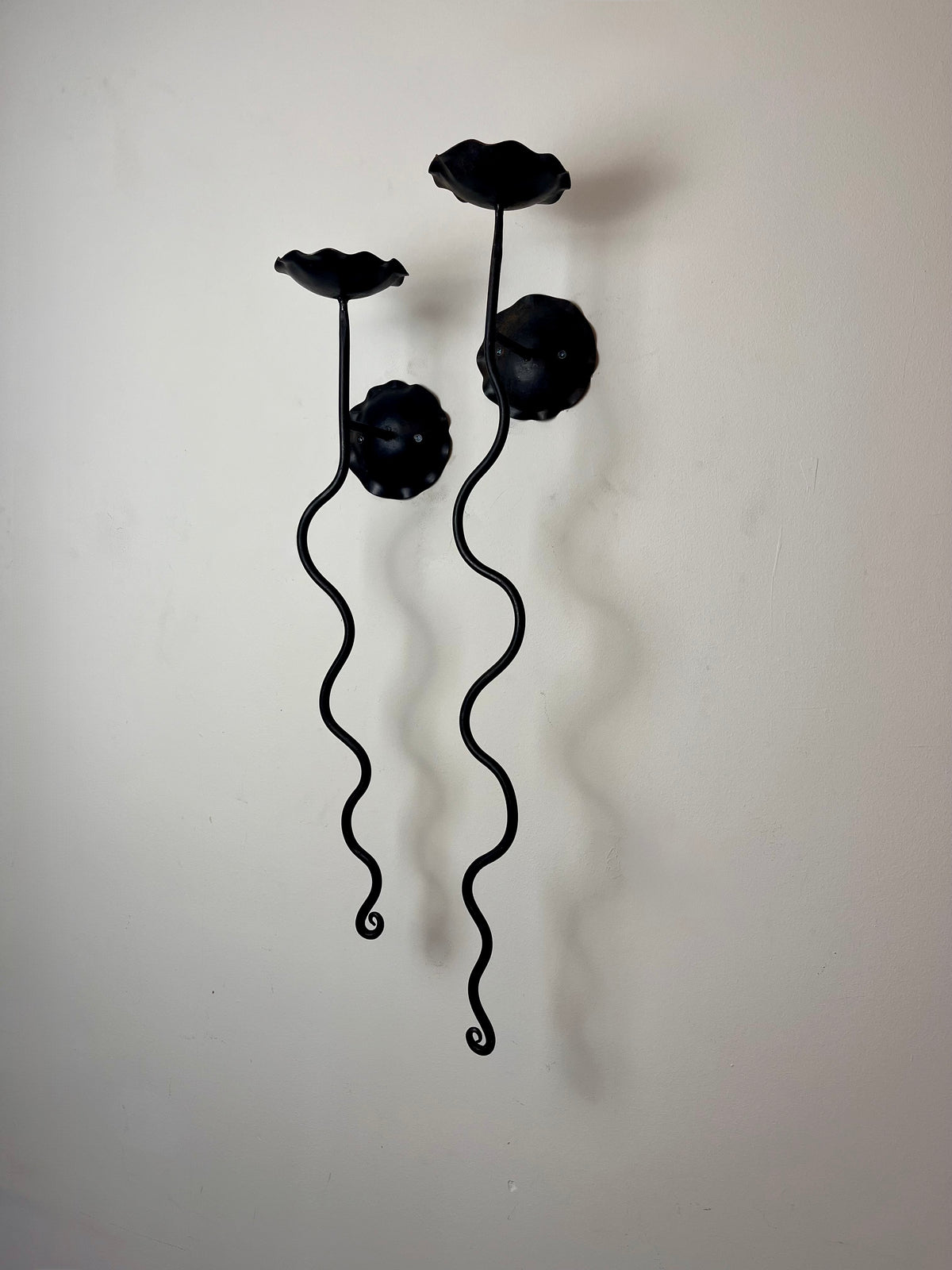 WIGGLEY WALL SCONCES