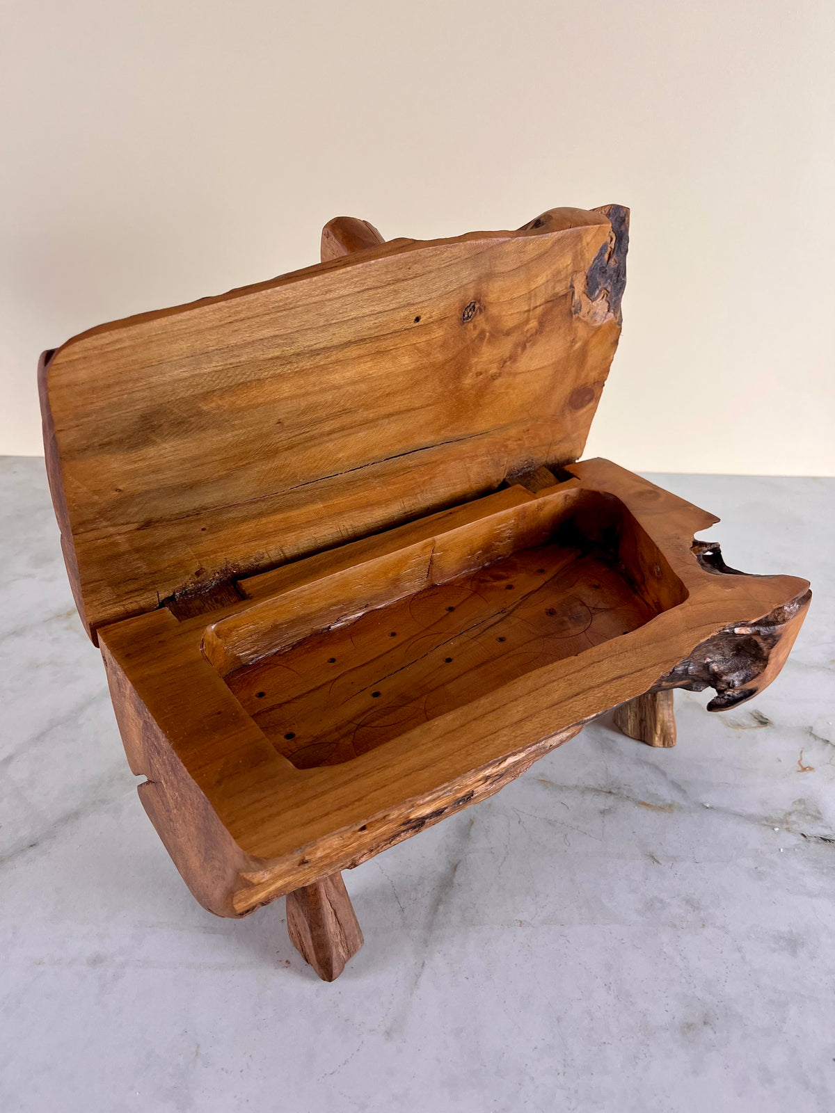 ORGANIC WOODEN BOX