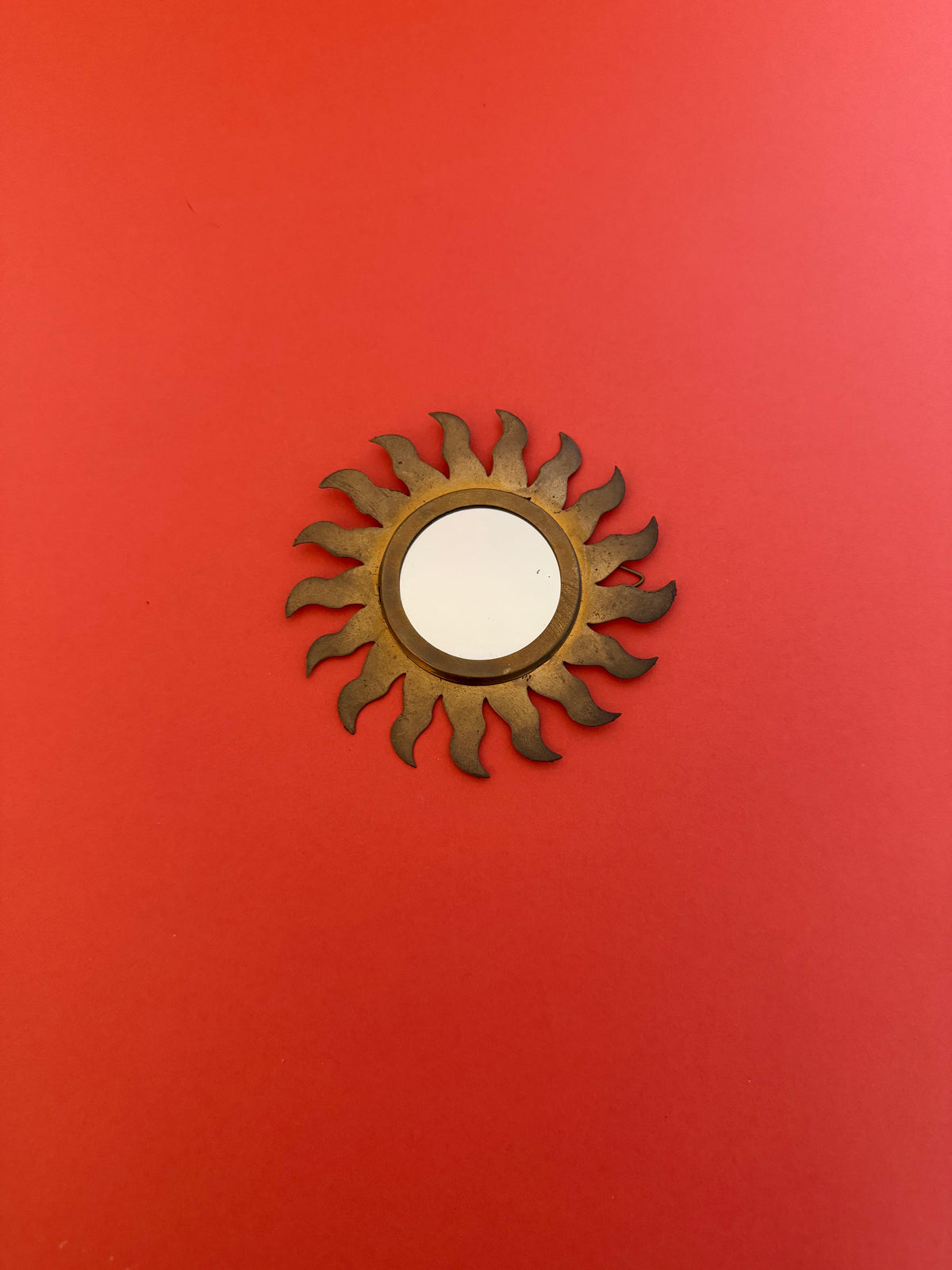 SMALL SUNBURST MIRROR