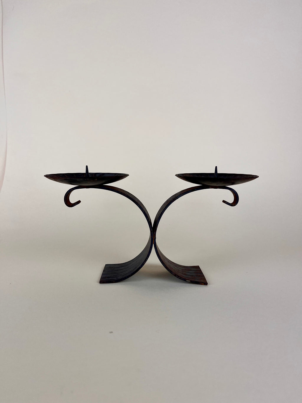 BRUTALIST CANDLEHOLDER