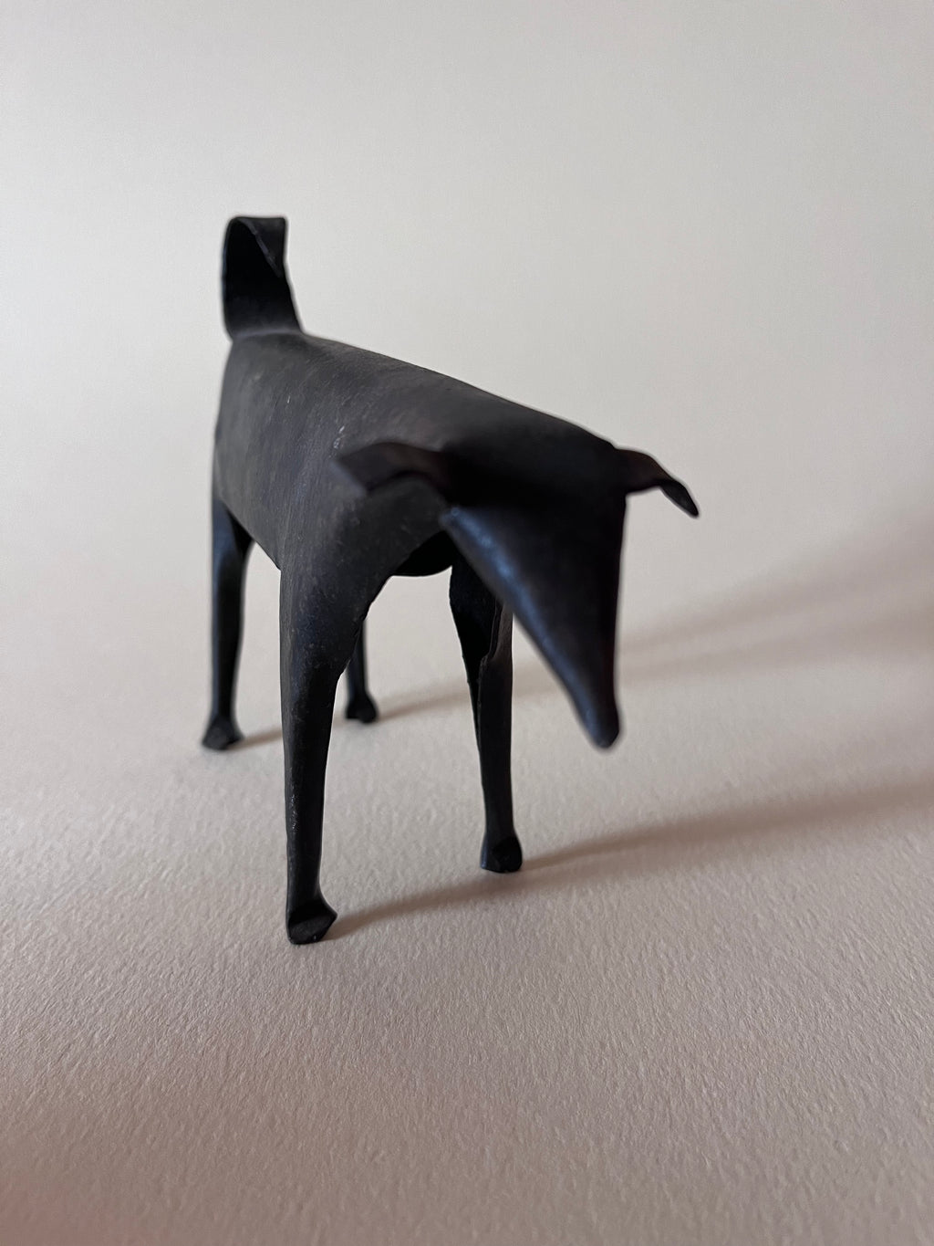 WROUGHT IRON DOG