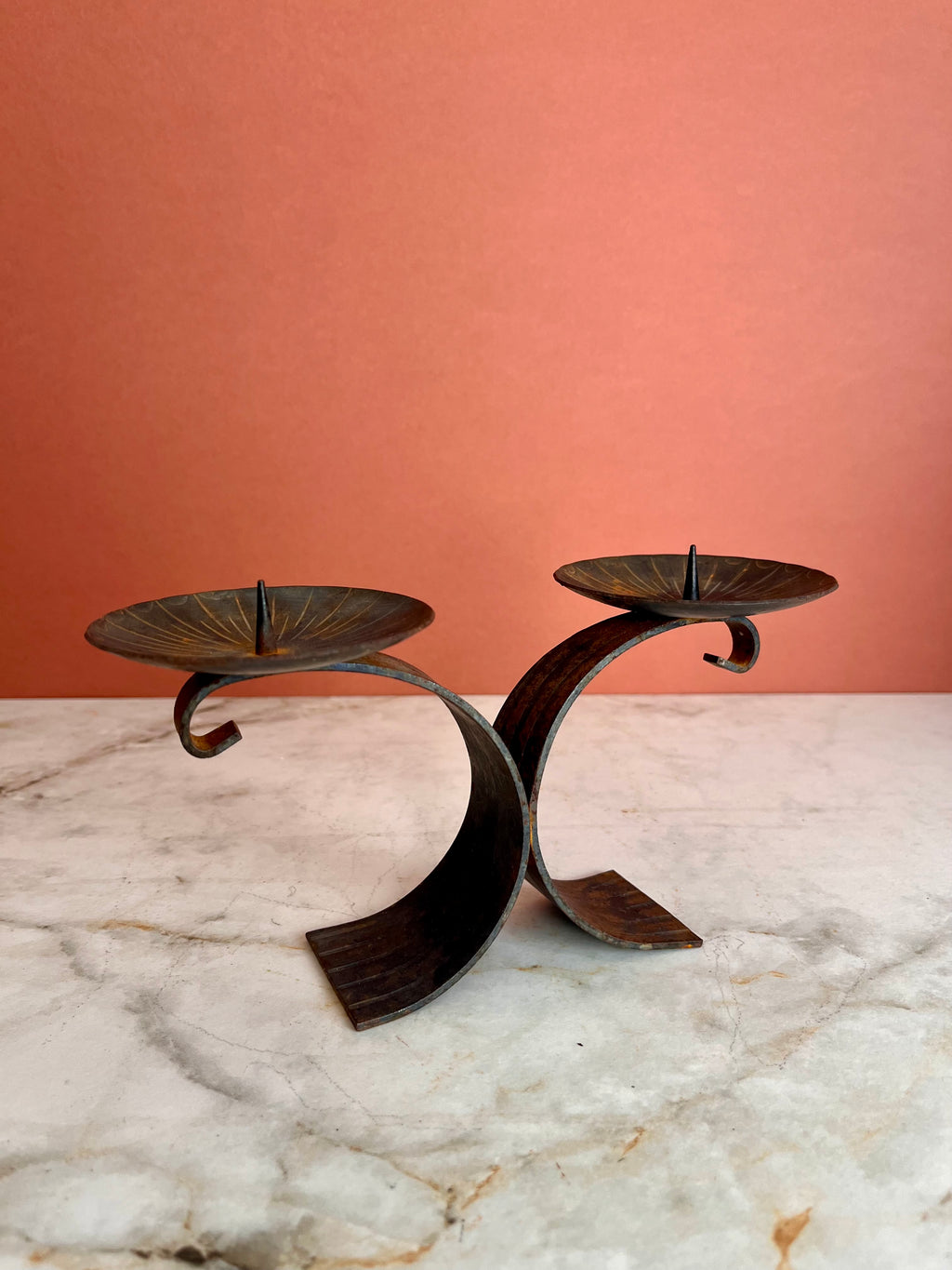 BRUTALIST CANDLEHOLDER