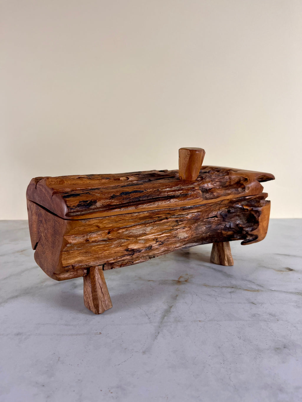 ORGANIC WOODEN BOX