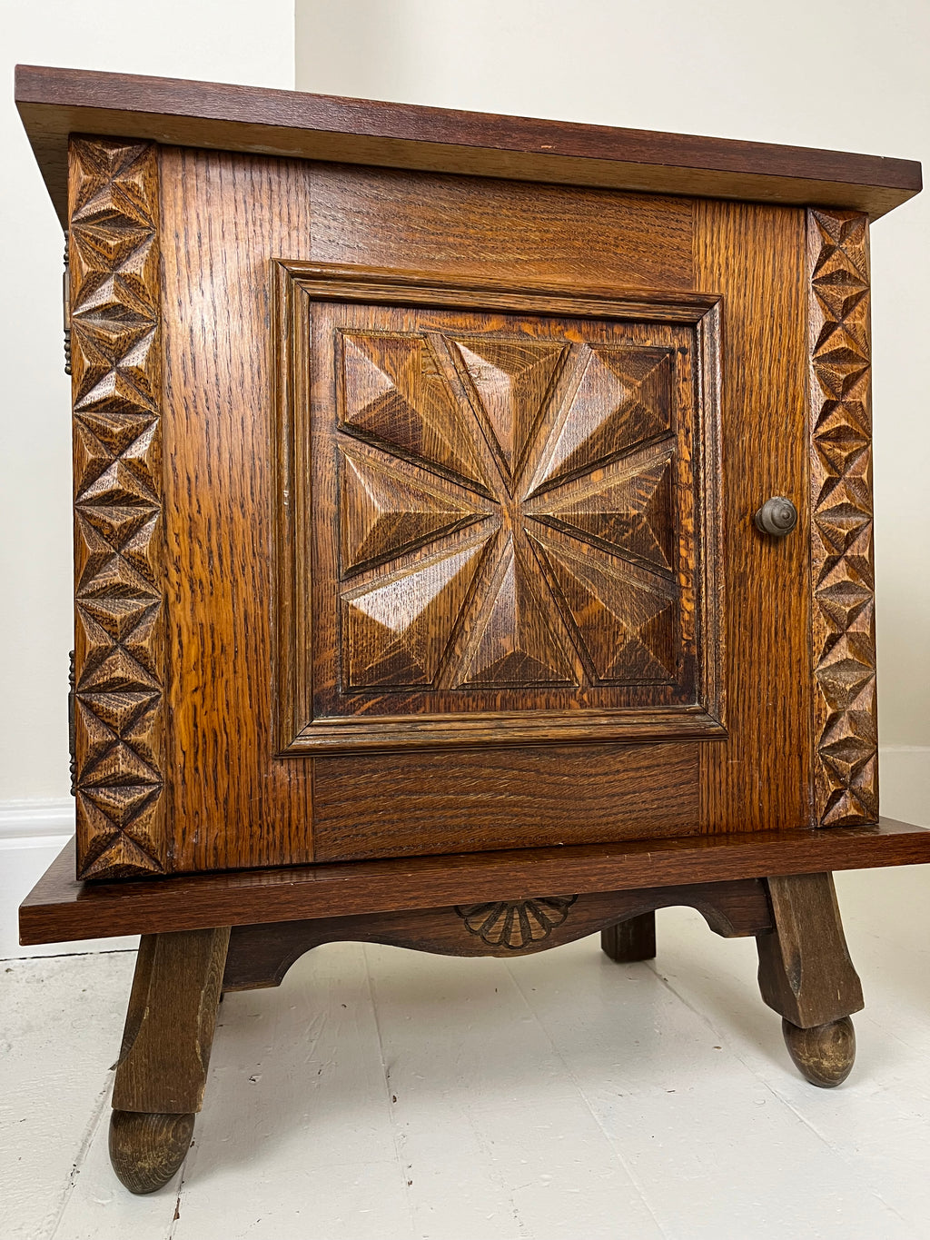 PAIR OF FRENCH BEDSIDE CABINETS