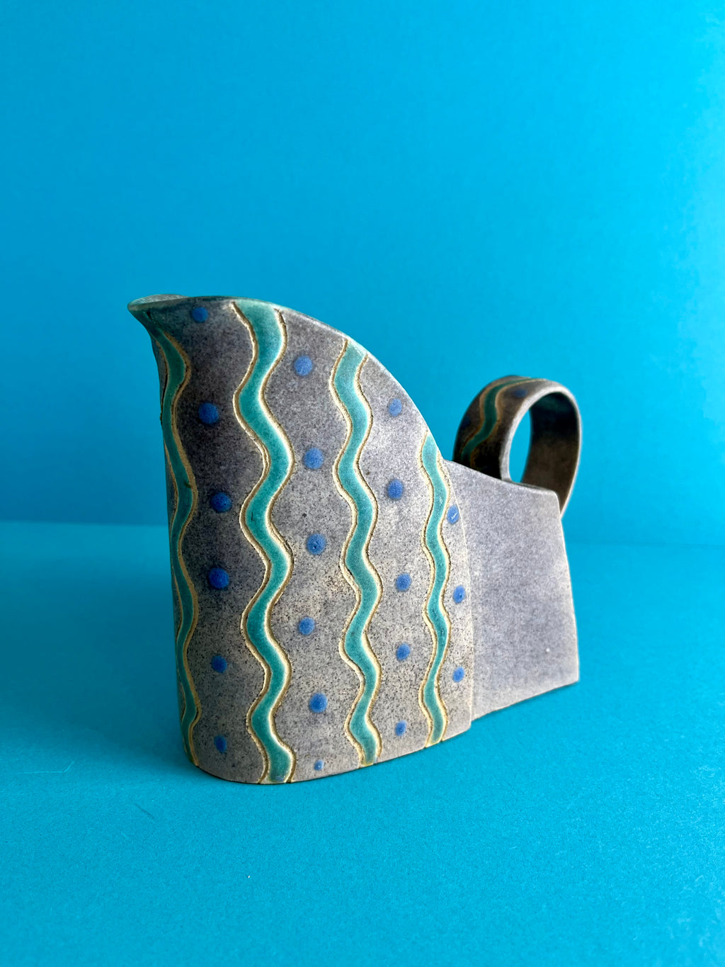 POST MODERN CERAMIC JUG
