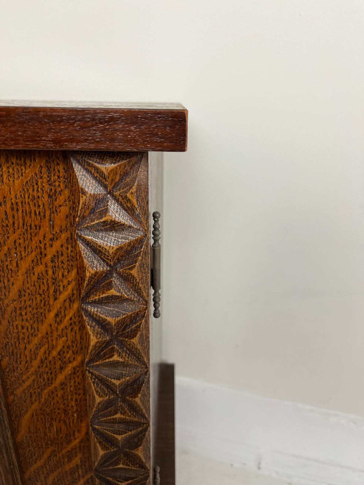 PAIR OF FRENCH BEDSIDE CABINETS