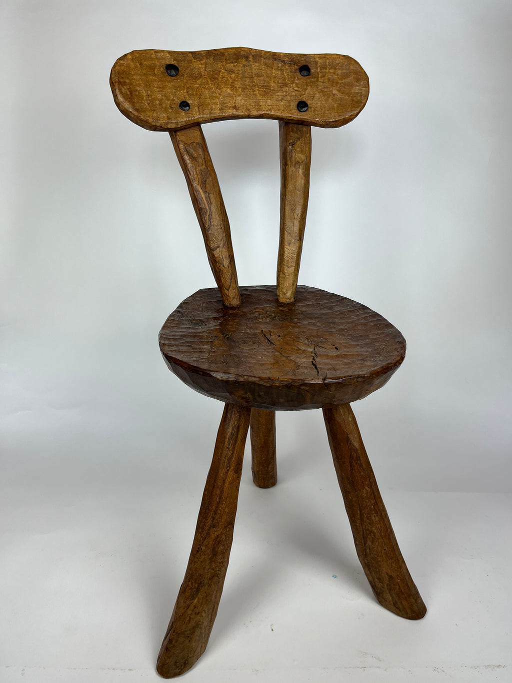 VINTAGE ELM MILKING STOOL