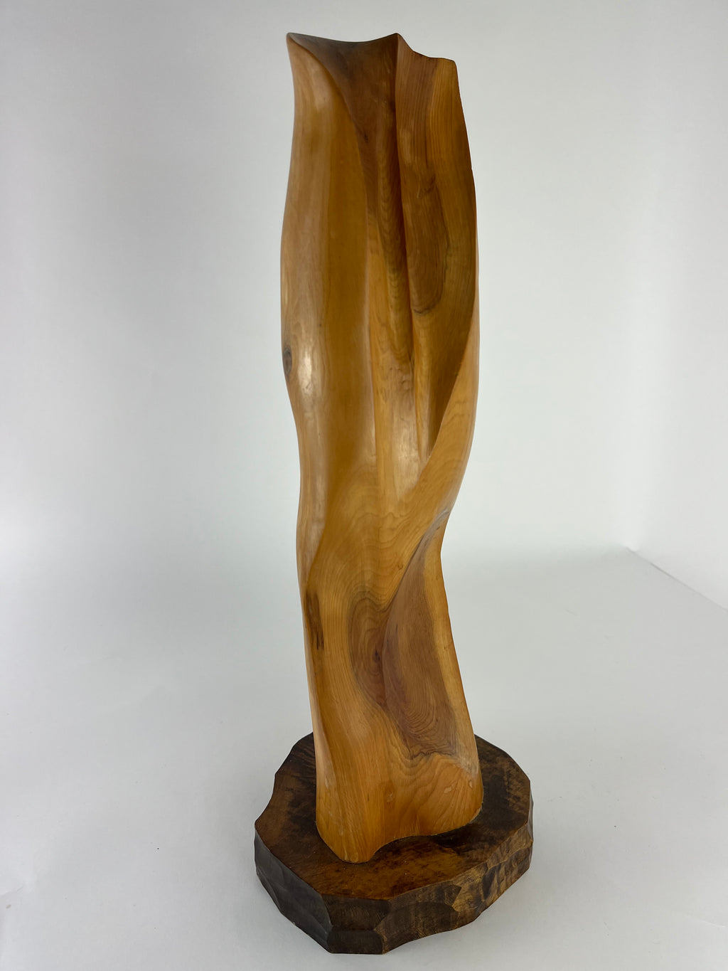 RUSSELL WATSON HANDCRAFTED SYCAMORE SCULPTURE