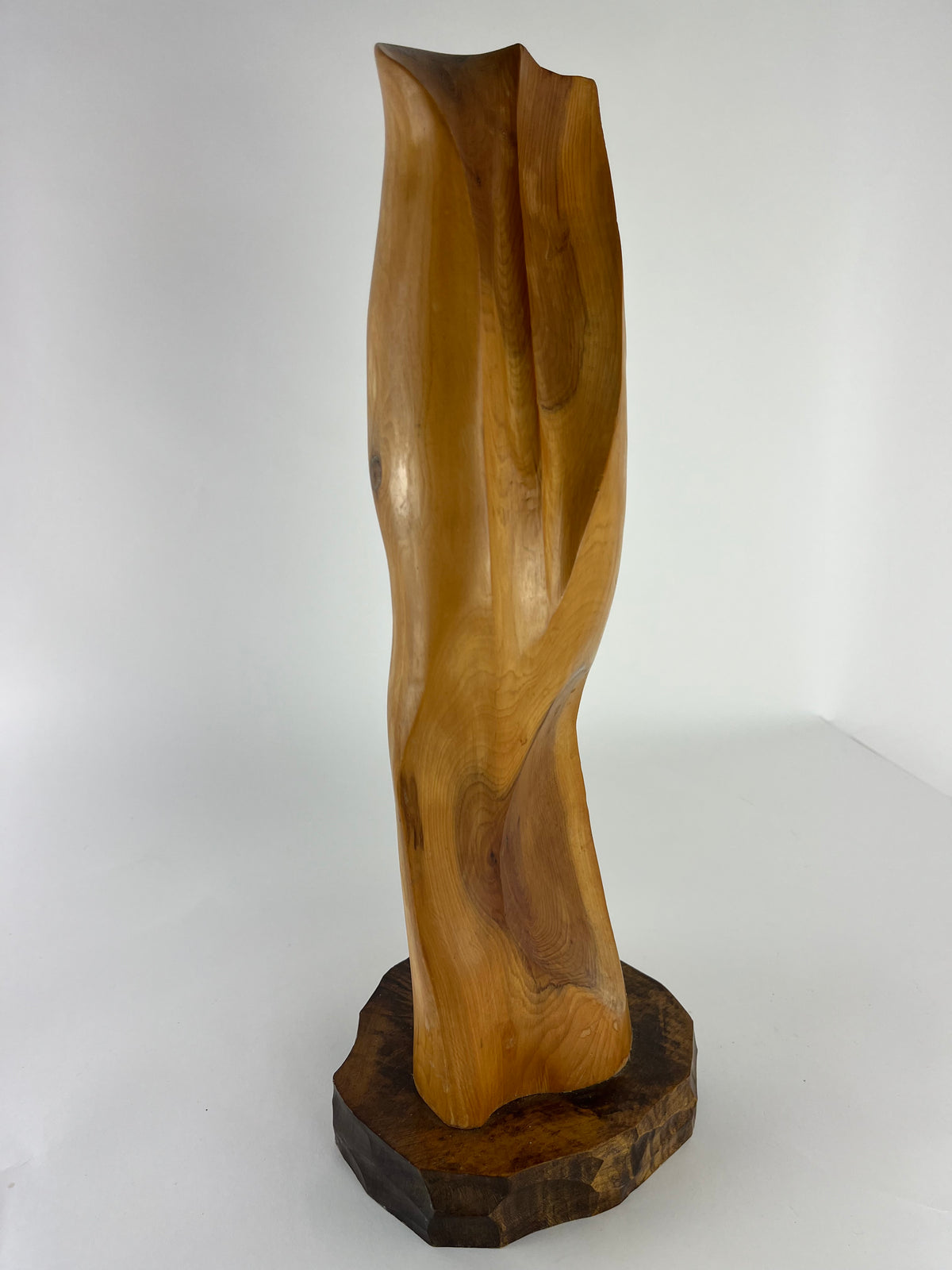 RUSSELL WATSON HANDCRAFTED SYCAMORE SCULPTURE