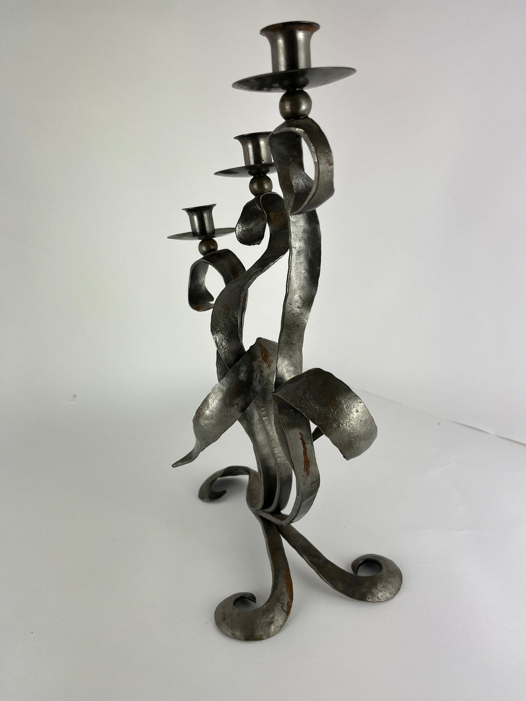 ARTISANIAL CANDELABRA